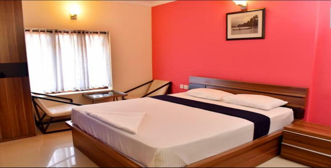 French Avenue Otel Mahe Dış mekan fotoğraf