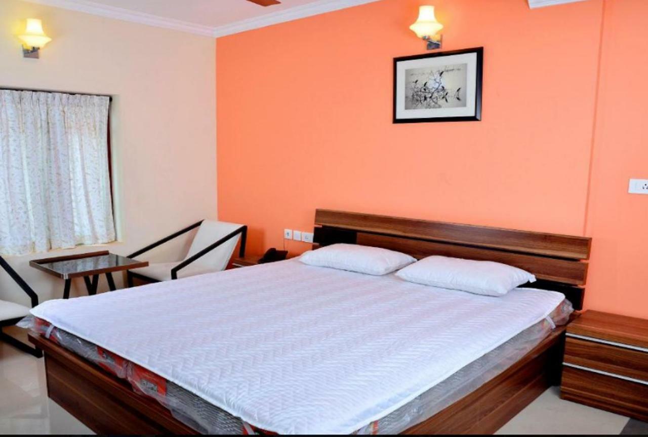 French Avenue Otel Mahe Dış mekan fotoğraf